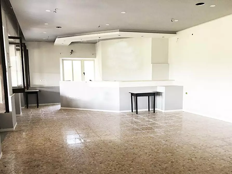 Immagine 20 di Albergo/B&B/Residence in vendita  in Via Villa snc a Liberi