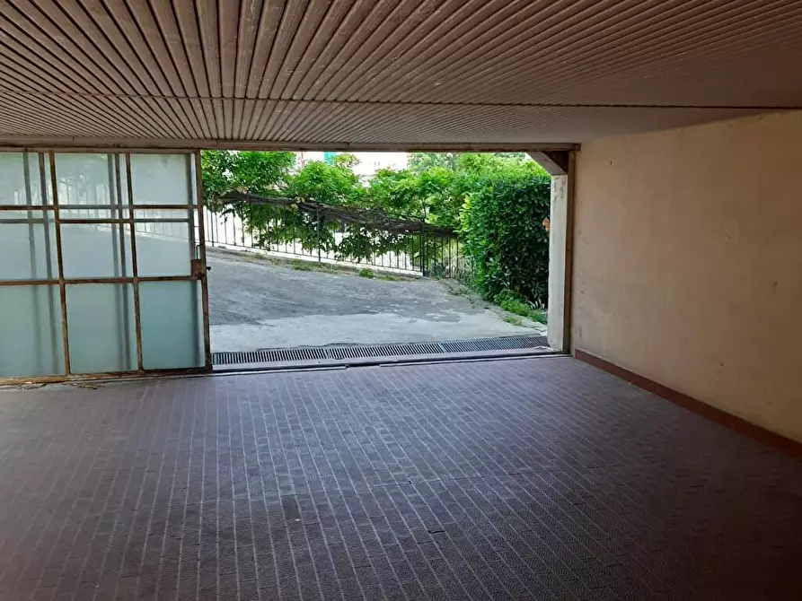 Immagine 7 di Appartamento in vendita  a Savona