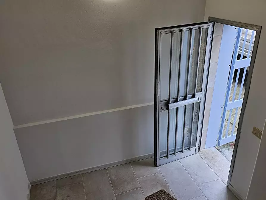 Immagine 14 di Laboratorio in affitto  in VIALE CADUTI SUL LAVORO N. 184 a Modena