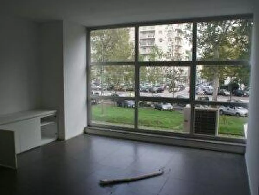 Immagine 5 di Ufficio in affitto  in CORSO SEMPIONE  43 a Milano
