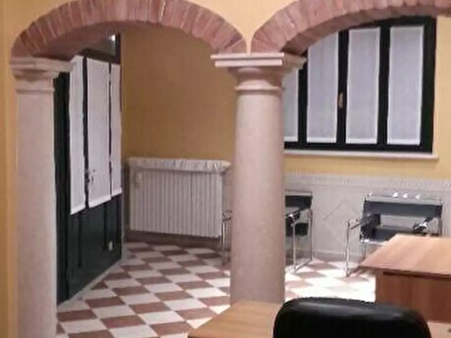 Immagine 7 di Locale commerciale in affitto  in Via martiri della Liberta 39 a Lograto