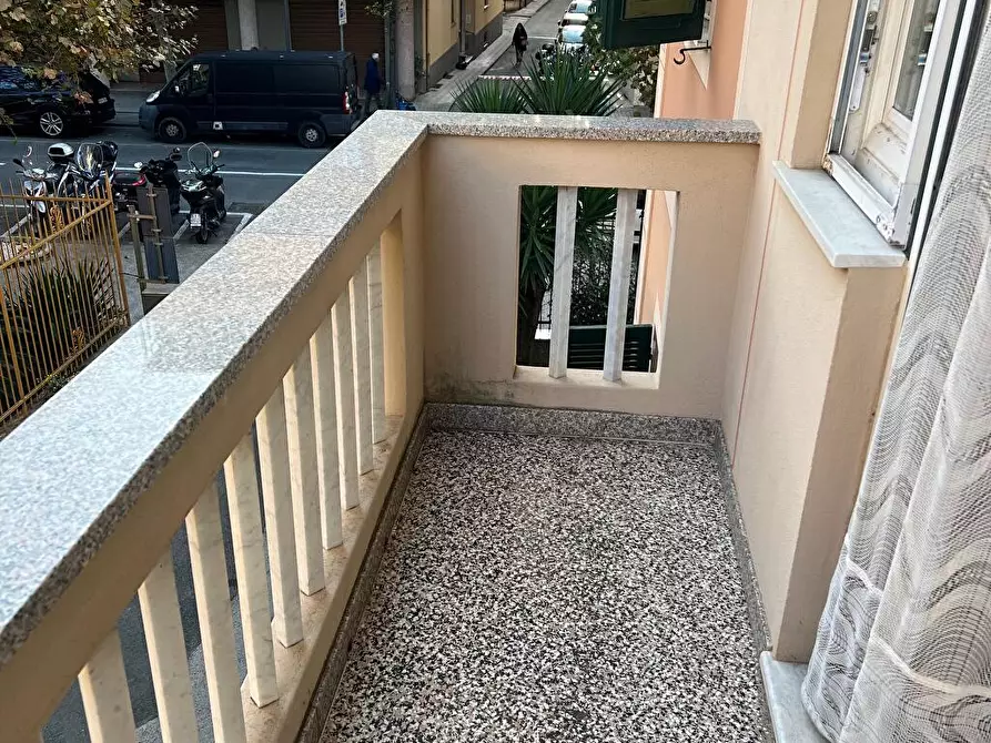 Immagine 12 di Appartamento in vendita  in CORSO BUENOS AIRES 3 a Chiavari