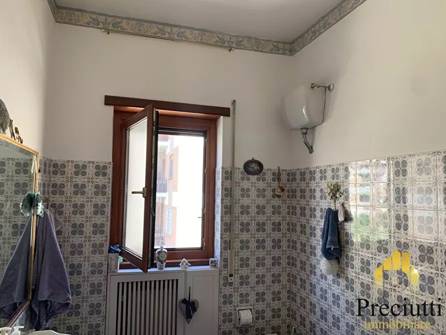 Immagine 16 di Appartamento in vendita  in VIA ANTONIO SOGLIANO 46 a Roma