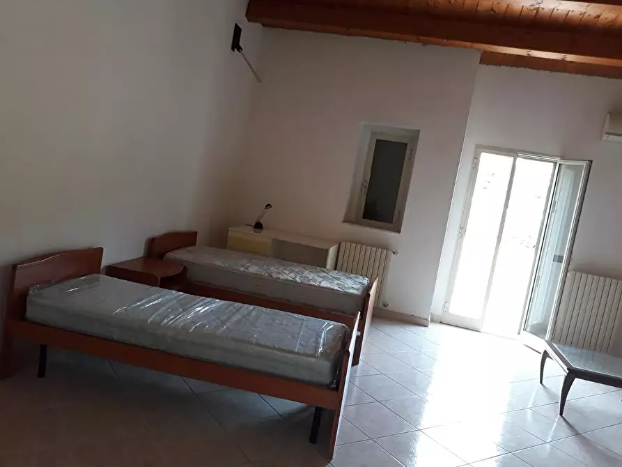Immagine 3 di Attico in affitto  a Ragusa