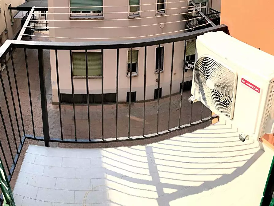 Immagine 6 di Appartamento in affitto  in via Acerenza 9 a Milano
