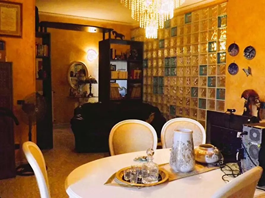 Immagine 4 di Appartamento in vendita  in Via San Carlo Borromeo 6 a Taranto