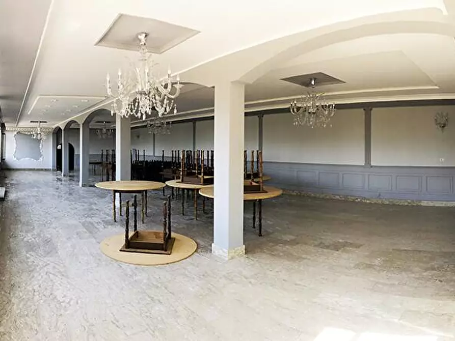 Immagine 10 di Albergo/B&B/Residence in vendita  in Via Villa snc a Liberi