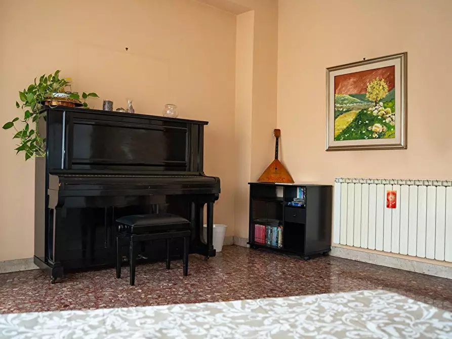 Immagine 2 di Camera in affitto  a Catania