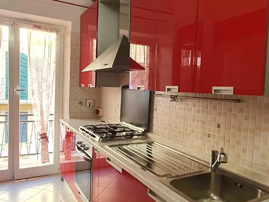 Immagine 14 di Appartamento in vendita  a Genova