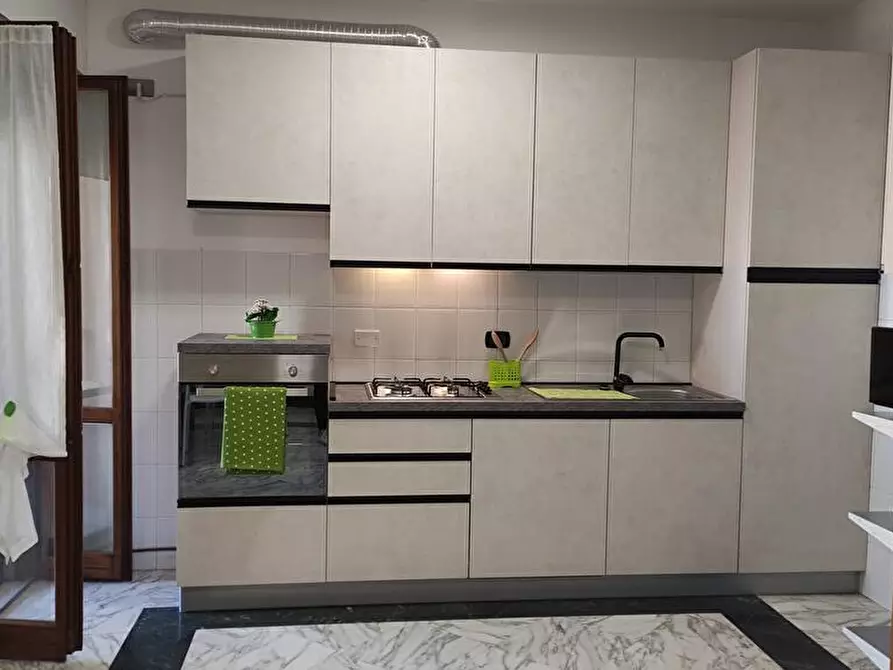 Immagine 4 di Affittacamere in affitto  in VIA OSLAVIA  9 a Latina