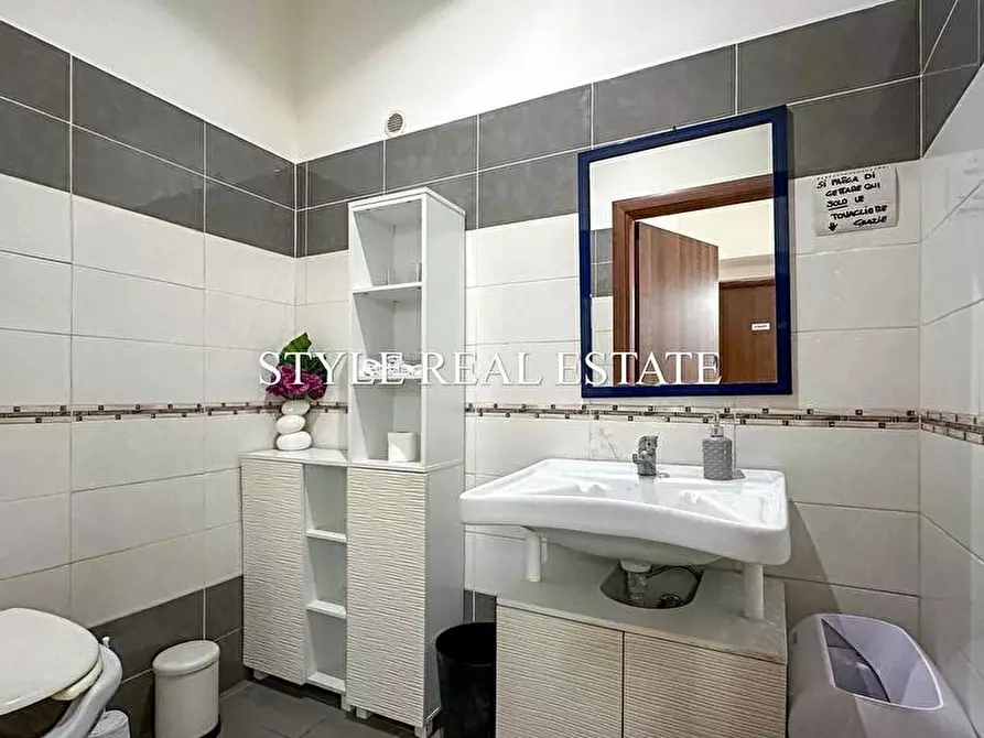 Immagine 33 di Bar / Ristorante in vendita  in Via Malta  25 a Siracusa