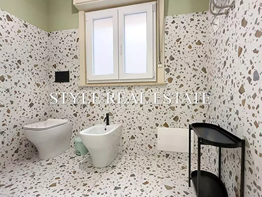 Immagine 11 di Appartamento in vendita  in Via Monfalcone - a Siracusa