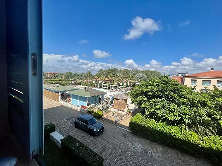 Immagine 4 di Appartamento in vendita  a Pisa