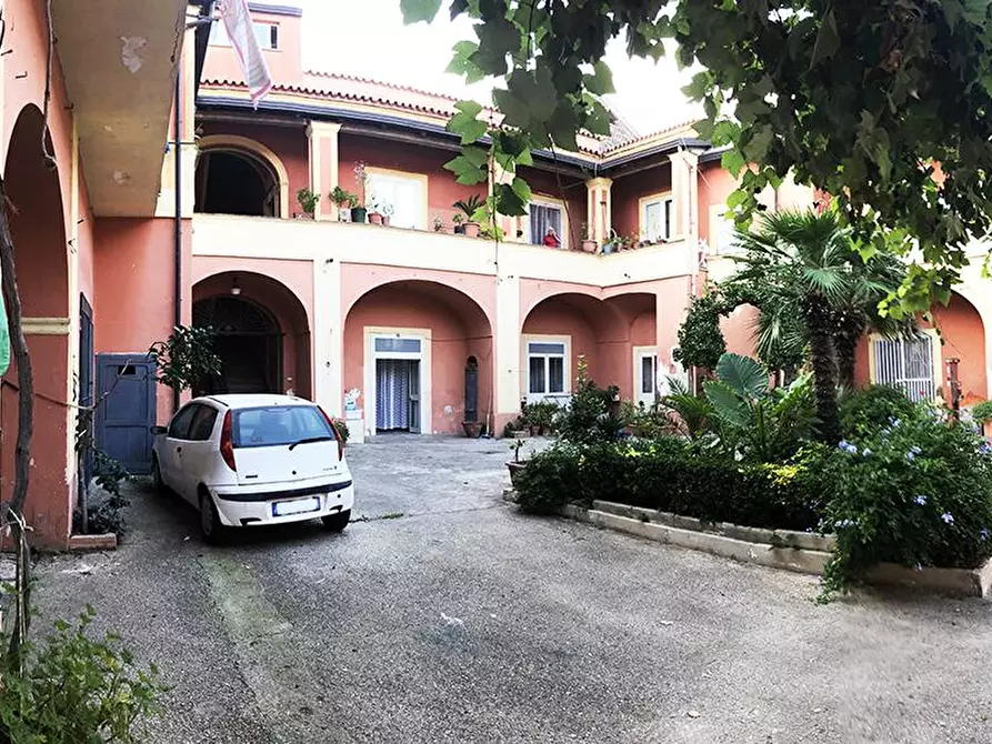 Immagine 4 di Stabile in vendita  in Via Michele Fiano 20 a Casagiove