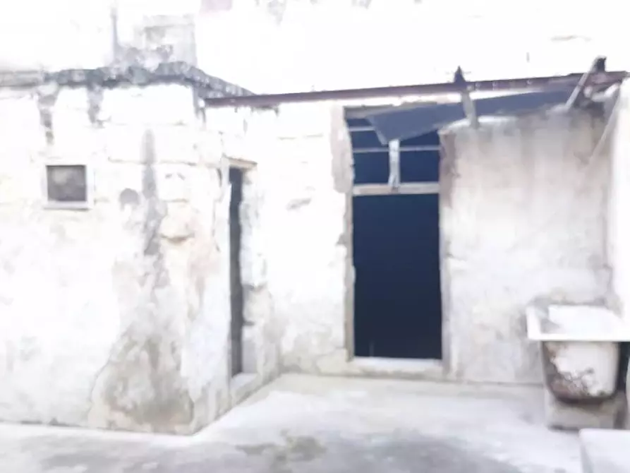 Immagine 10 di Casa indipendente in vendita  in Via Vittorio Veneto 4 a San Giorgio Ionico