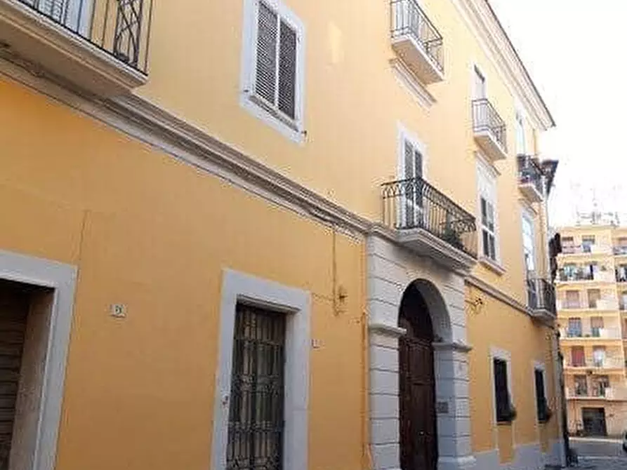 Immagine 1 di Abitazione tipica in vendita  in roma 1 a Santa Maria Capua Vetere