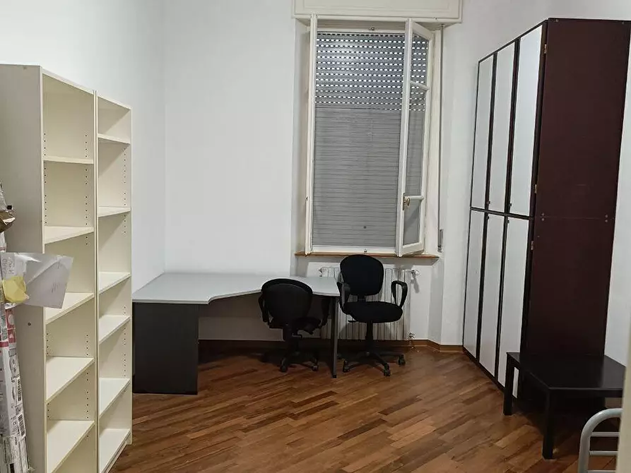 Immagine 2 di Camera condivisa in affitto  a Vercelli