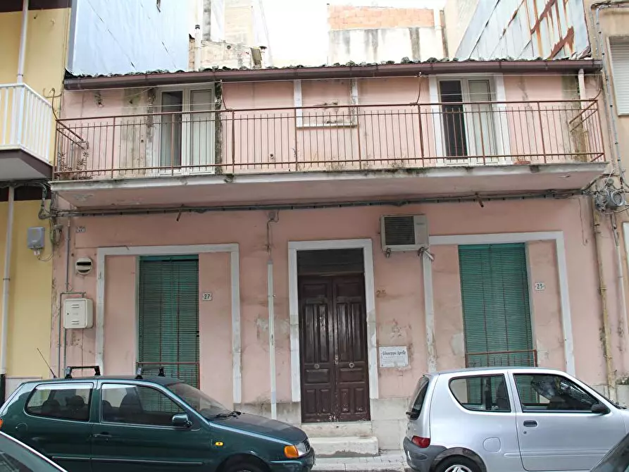 Immagine 1 di Casa indipendente in vendita  in Via Empedocle 25 a Ragusa