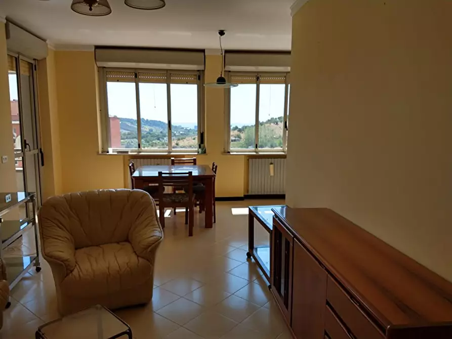 Immagine 2 di Appartamento in affitto  in Via Bezzecca 8 a Catanzaro