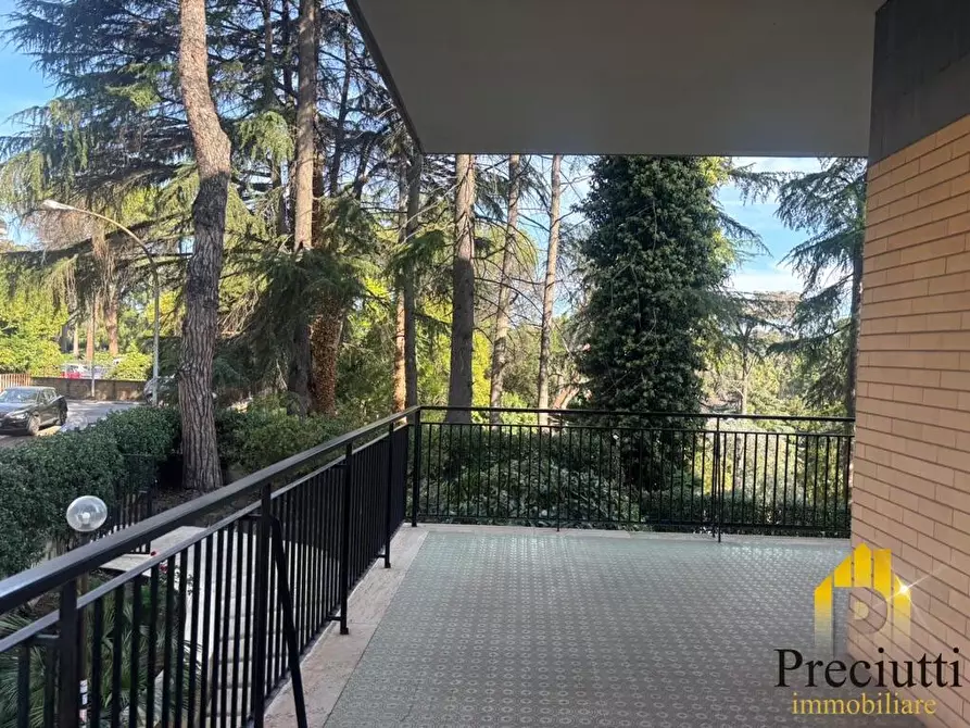 Immagine 11 di Appartamento in vendita  in VIA RAFFAELE FABRETTI 19 a Roma