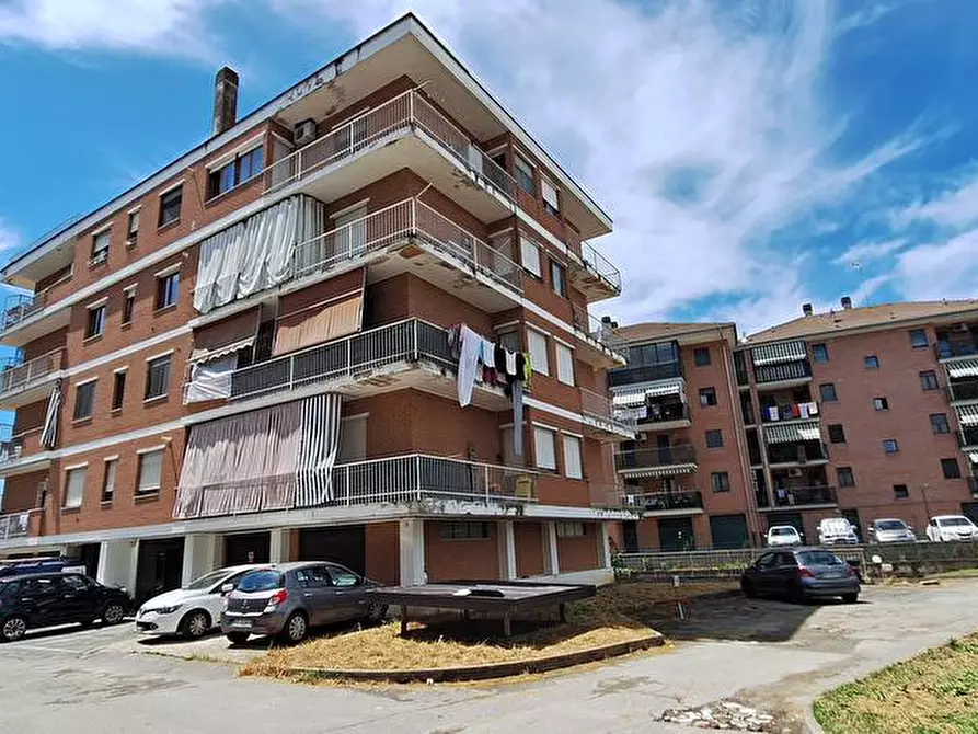 Immagine 2 di Appartamento in vendita  in corso savona 283 a Asti