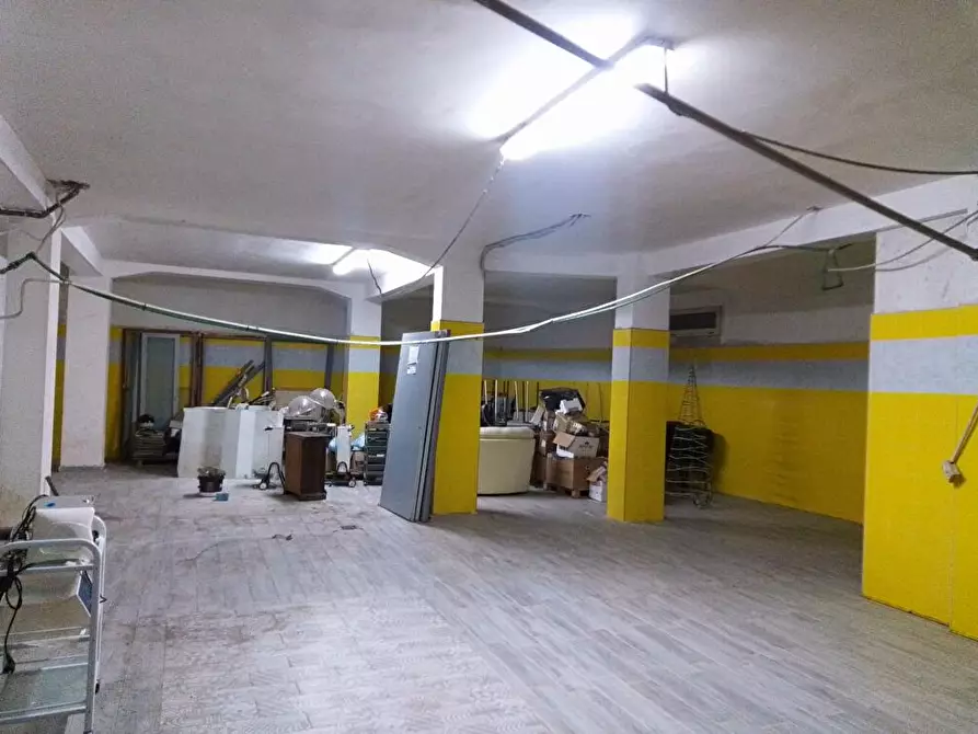 Immagine 4 di Deposito in affitto  in Via San Valentino 1 a Sarno