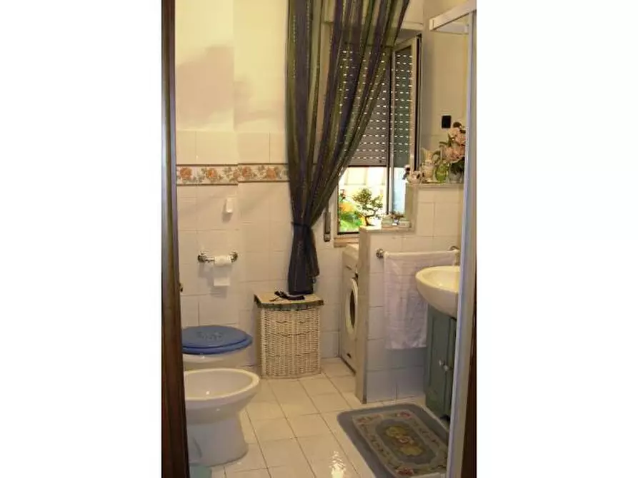 Immagine 4 di Stanza singola in affitto  in Piazza bernini 49 a Aversa