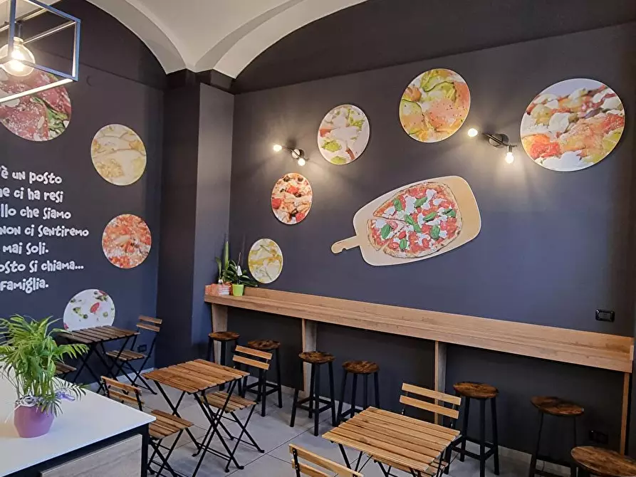 Immagine 2 di Attività commerciale in vendita  in Via Torino 77 a Biella