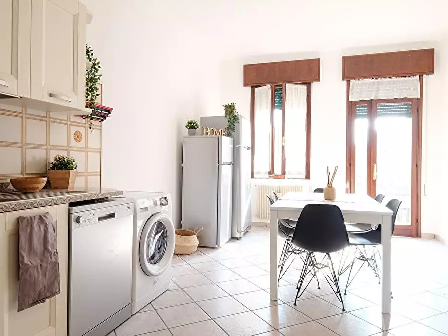 Immagine 6 di Stanza singola in affitto  a Vicenza