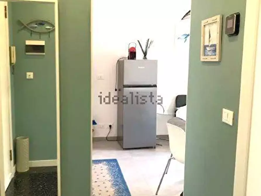Immagine 8 di Bilocale in vendita  in VIA PRIVATA DEI GLICINI 7 a Rapallo