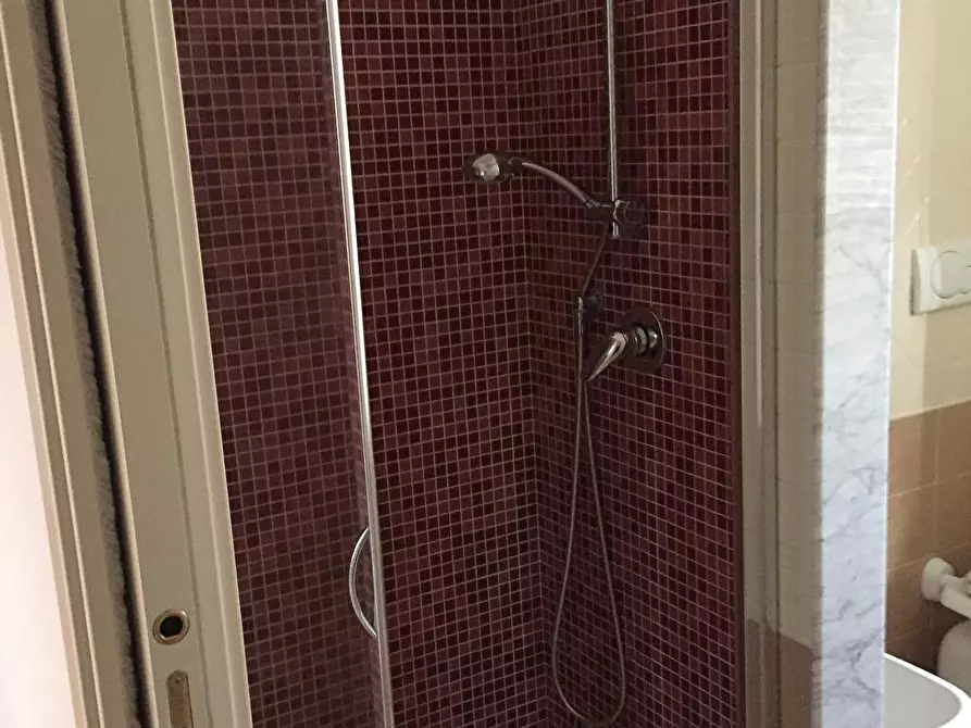 Immagine 13 di Villetta a schiera in affitto  in Via Villa Landi 501 a Lucca