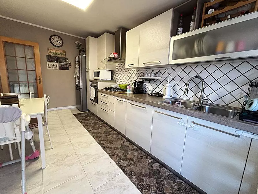 Immagine 6 di Appartamento in vendita  in Via Lago Patria  130 a Giugliano In Campania