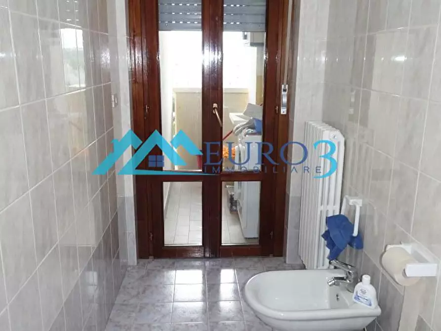 Immagine 8 di Appartamento in vendita  in monticelli 1 a Ascoli Piceno