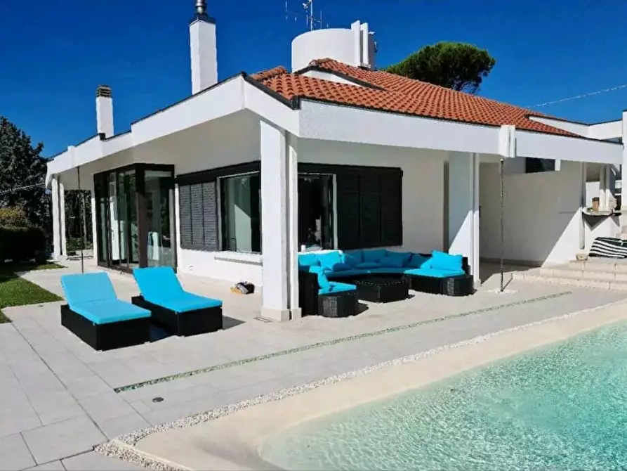 Immagine 22 di Villa in affitto  a Coriano