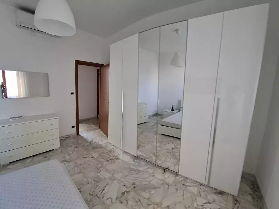 Immagine 2 di Appartamento in affitto  a Brindisi