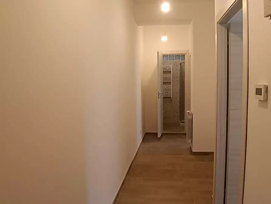 Immagine 2 di Camera in affitto  in VIA DELLE VITALBE 4 a Roma