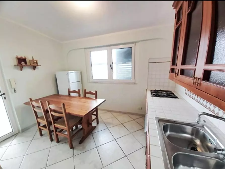 Immagine 6 di Villa in affitto  a Campofelice Di Roccella