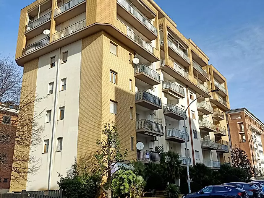 Immagine 12 di Camera in affitto  in Via sandro Pertini 9 a Viterbo