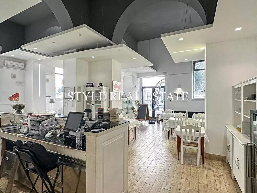 Immagine 36 di Bar / Ristorante in vendita  in Via Malta  25 a Siracusa
