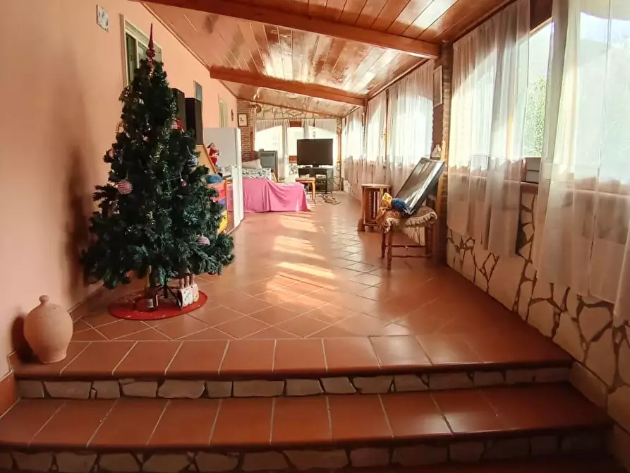 Immagine 4 di Villa in vendita  in Via Fossalupara 7 a Sarno