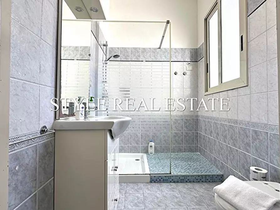 Immagine 17 di Appartamento in vendita  in VIA BAINSIZZA a Siracusa