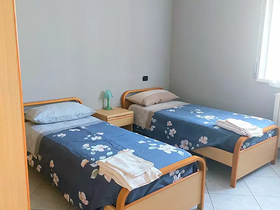 Immagine 5 di Appartamento in affitto  in Viale Gian Lorenzo Bernini  29 a Riccione