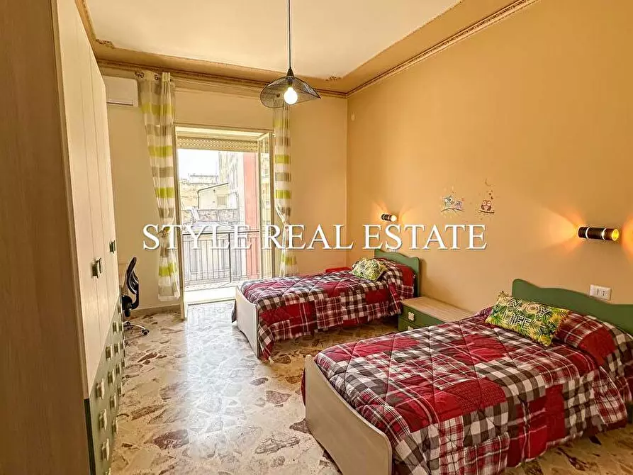 Immagine 17 di Palazzo in vendita  in Corso Timoleonte 105 a Siracusa