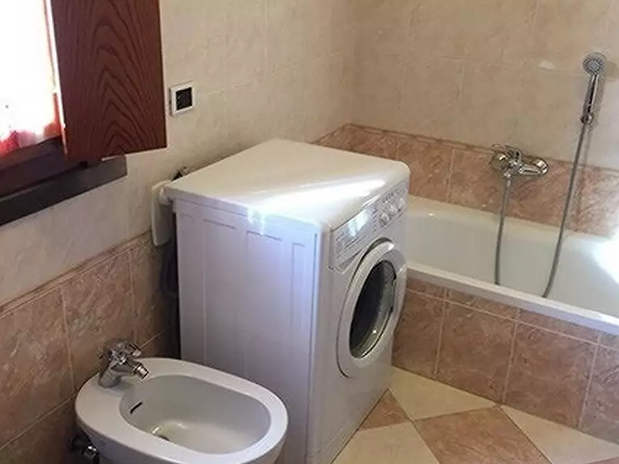 Immagine 4 di Appartamento in affitto  in via Luigi Vittorio Bertarelli 177 a Roma