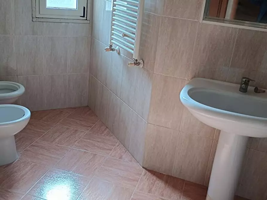 Immagine 7 di Appartamento in vendita  in VIA PASCOLI 19 a San Giorgio Ionico