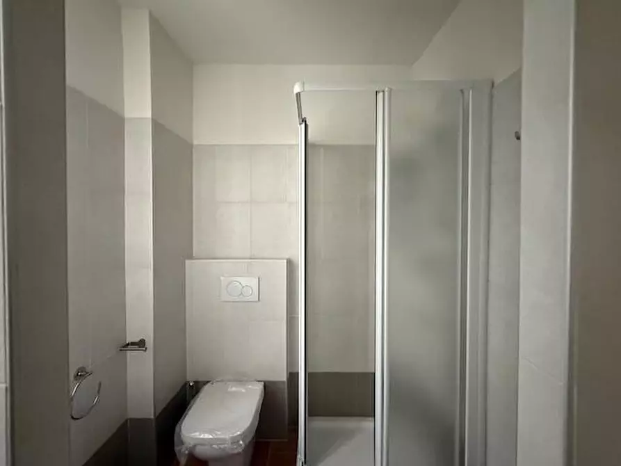 Immagine 8 di Appartamento in affitto  a Parma