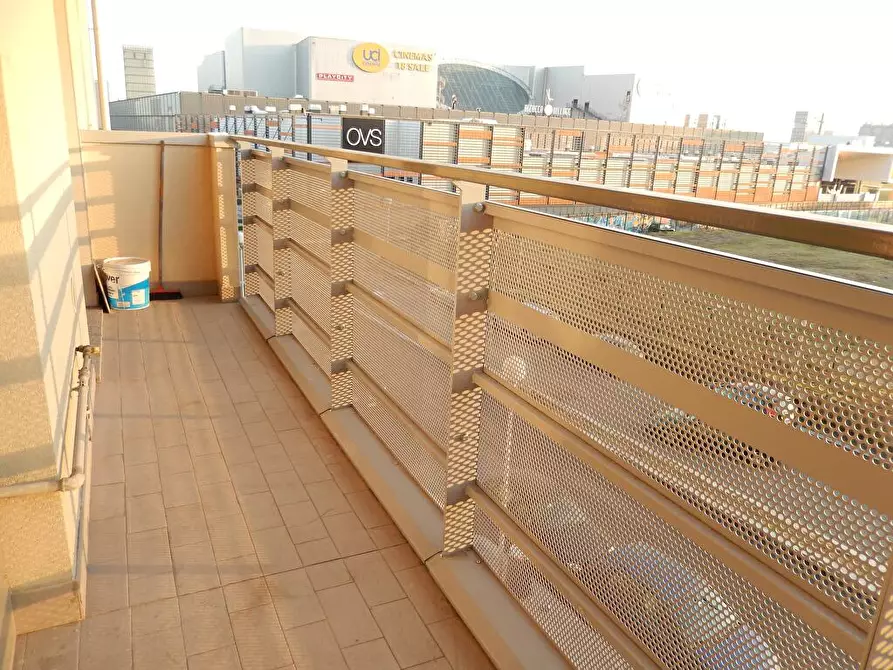 Immagine 8 di Camera condivisa in affitto  in via giovanni ansaldo 12 a Milano