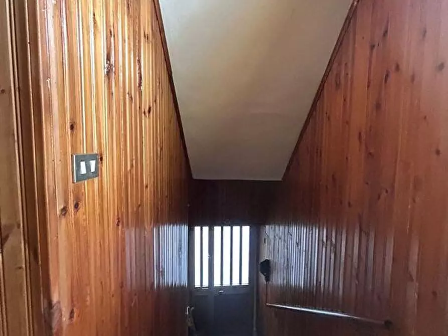 Immagine 9 di Abitazione tipica in vendita  in SAN NICOLA 1 a Castelluccio Inferiore