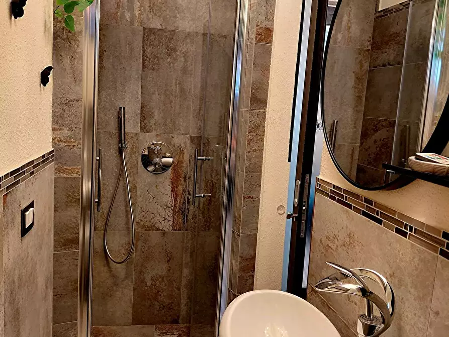 Immagine 7 di Appartamento in affitto  in Via Genny Marsili 2 a Viareggio