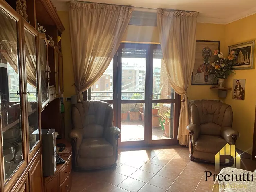 Immagine 10 di Appartamento in vendita  in VIA NOSATE 71 a Roma